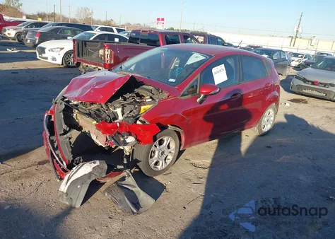 2015 Ford Fiesta Se z USA, uszkodzony, nr VIN 3FADP4EJ7FM216400